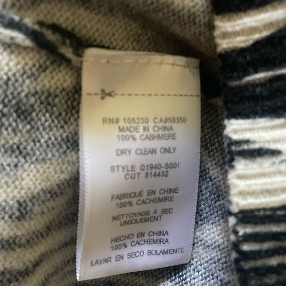 Equipment Sloane Zebra Animal Print Cashmere Sweater - Picture 5 of 7